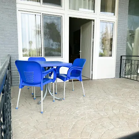 Chalet By The Sea Apartment Golem (Tirana)